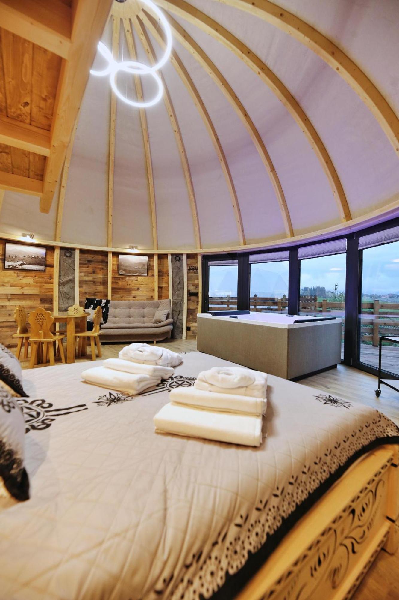 Tatry Mountain Glamp Z Jacuzzi Hotel Zakopane Eksteriør billede